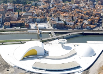 Oscar Niemeyer