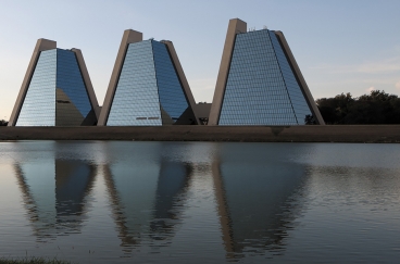 «Пирамиды» (The Pyramids), Индианаполис, штат Индиана, США, 1970 